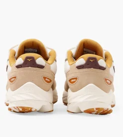 Mizuno Wave Rider Beta Pristine Chicory Coffee Mojave Desert