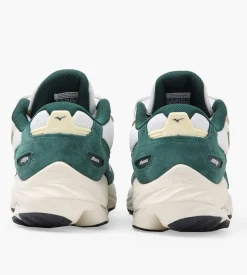 Mizuno Wave Rider Beta Snow White Anise Flower Bistro Green