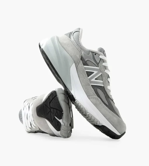 New Balance W990V6 Grey Core