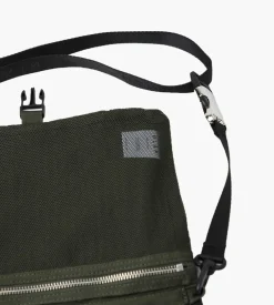 Olaf Passport Seersucker Bag Forest Green