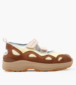 Suicoke Akk-Ab Brown Yellow