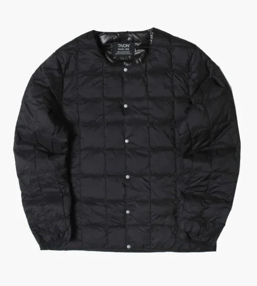 Taion Crew-Neck Button Down Jacket Black