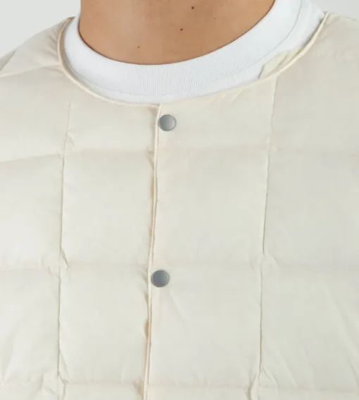 Taion Crew-Neck Button Down Jacket Off White
