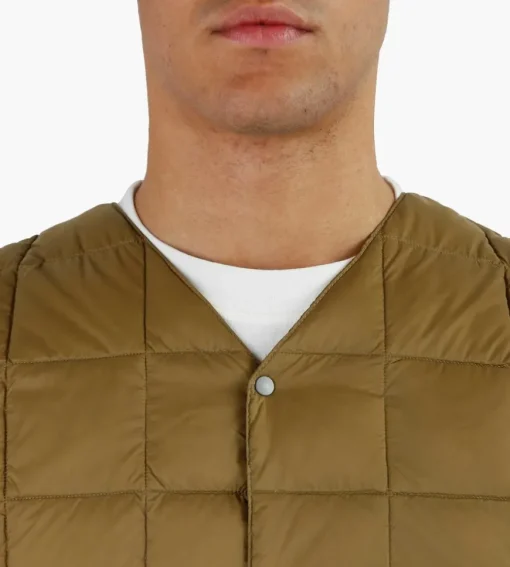 Taion V Neck Button Down Vest Beige