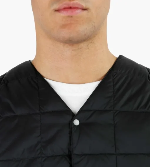 Taion V Neck Button Down Vest Black