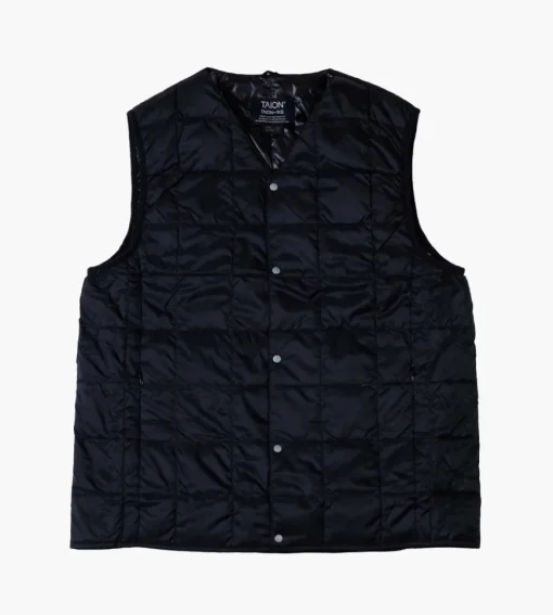 Taion V Neck Button Down Vest Black